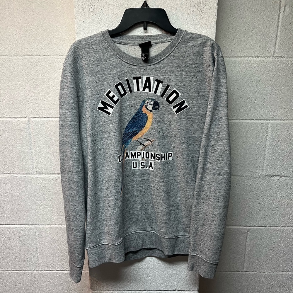 H&M Gray Crewneck Sweater with Bird Design. Size Large